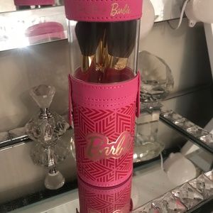 PUR COSMETICS x BARBIE BRUSH SET 5PIECES